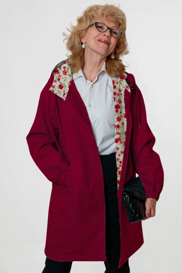 ビバ マゼンタ ウィンドブレーカー